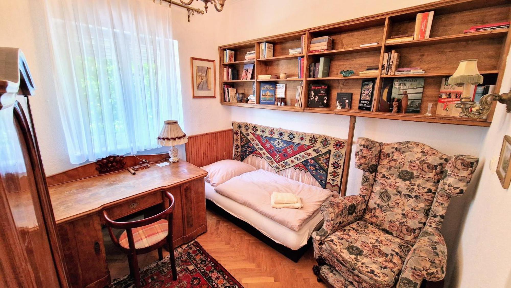 Romantic Villa - Pápa エクステリア 写真
